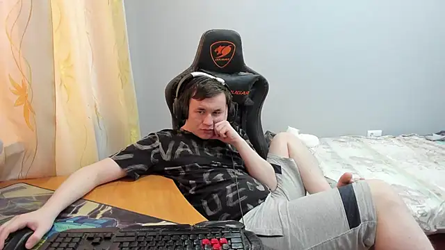 Snapshot of iliaskrislove chatting on February 7, 11:36 am iliaskrislove online show from February 7, 11:36 am