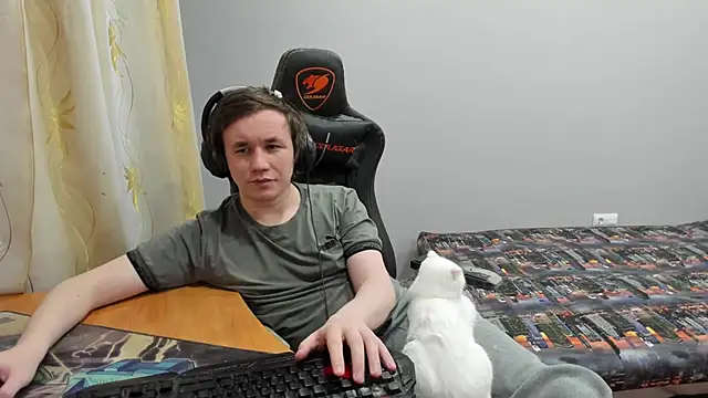 Snapshot of iliaskrislove chatting on February 22, 5:11 pm iliaskrislove online show from February 22, 5:11 pm