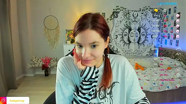 Snapshot of callmekatesmith chatting on January 24, 9:26 pm callmekatesmith online show from January 24, 9:26 pm