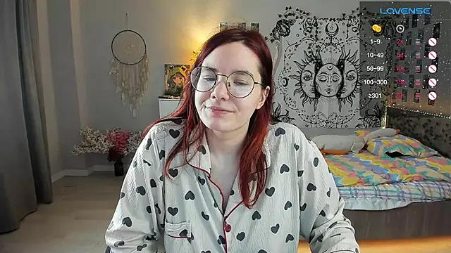 Snapshot of callmekatesmith chatting on February 2, 8:51 pm callmekatesmith online show from February 2, 8:51 pm