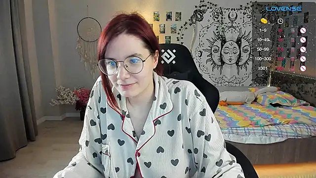 Snapshot of callmekatesmith chatting on February 2, 11:53 pm callmekatesmith online show from February 2, 11:53 pm