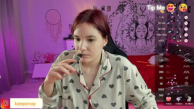 Snapshot of callmekatesmith chatting on February 21, 7:54 pm callmekatesmith online show from February 21, 7:54 pm