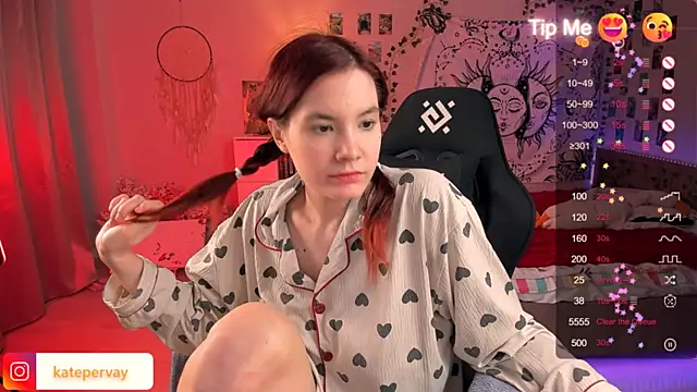 Snapshot of callmekatesmith chatting on February 28, 7:56 pm callmekatesmith online show from February 28, 7:56 pm