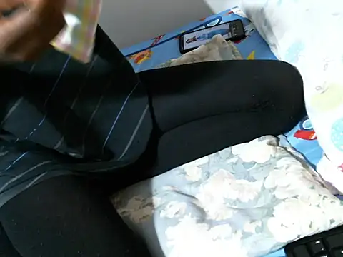 luckieey online show from November 19, 8:47 am