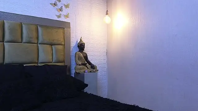 ximenawilliamss online show from October 26, 11:09 pm