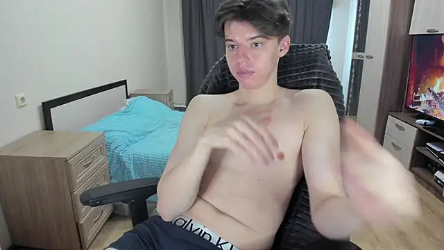 Liam sexy1 online show from February 21, 8:15 am