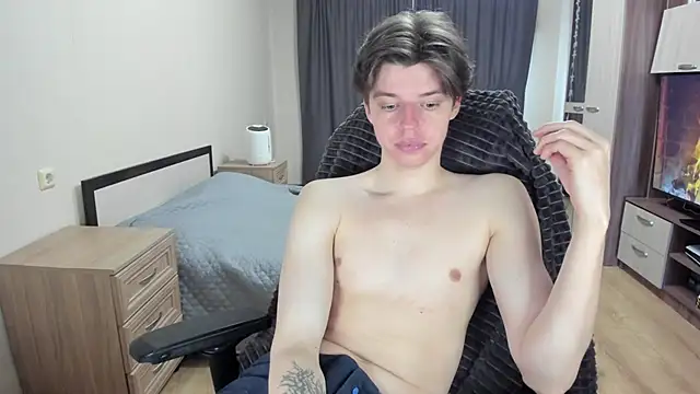 Liam sexy1 online show from March 20, 7:35 am