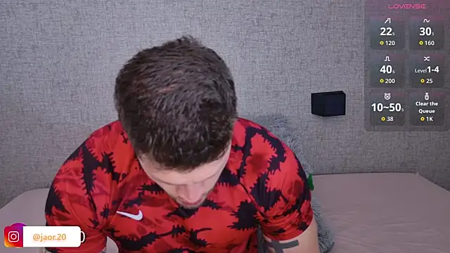 Jaor owens20 online show from March 3, 11:43 pm