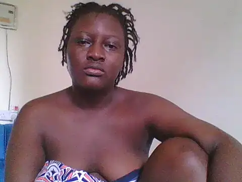 Snapshot of Heavy_ass chatting on November 21, 4:22 am Heavy ass online show from November 21, 4:22 am