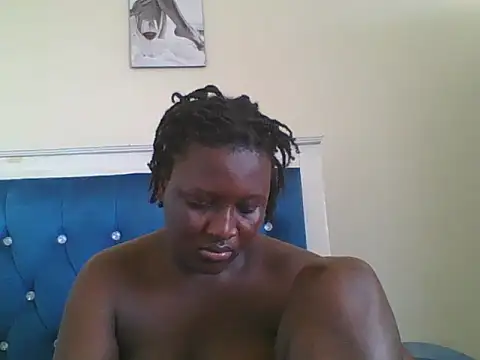 Snapshot of Heavy_ass chatting on November 25, 10:04 am Heavy ass online show from November 25, 10:04 am