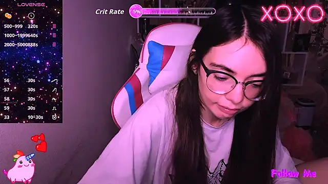 Snapshot of Sia_Shine chatting on December 21, 12:56 pm Sia Shine online show from December 21, 12:56 pm