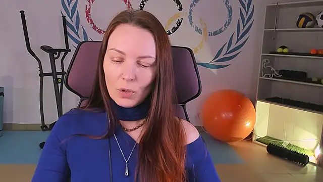 VandaRossi online show from February 12, 8:06 am