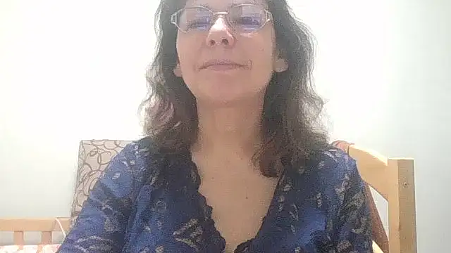 HollyJewel online show from March 9, 4:44 pm