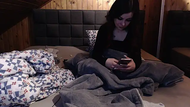 Snapshot of BoeseMoni1998 chatting on February 4, 5:01 pm BoeseMoni1998 online show from February 4, 5:01 pm