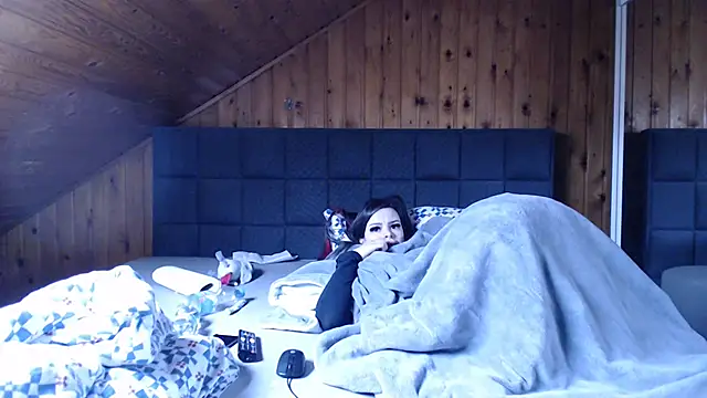 Snapshot of BoeseMoni1998 chatting on February 5, 11:44 am BoeseMoni1998 online show from February 5, 11:44 am
