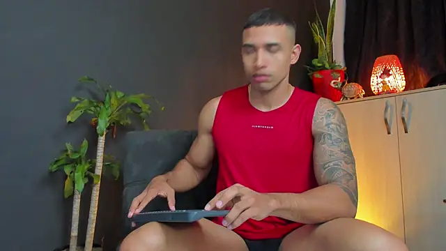 LincomAmith online show from October 29, 4:04 am