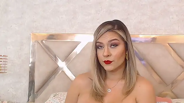 Snapshot of JoannaStanford chatting on December 23, 8:47 pm JoannaStanford online show from December 23, 8:47 pm