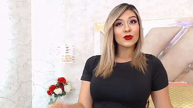 Snapshot of JoannaStanford chatting on January 23, 11:26 pm JoannaStanford online show from January 23, 11:26 pm