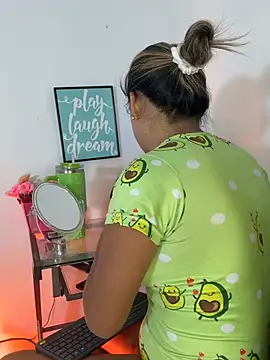 AriannaTorres online show from April 14, 12:00 pm