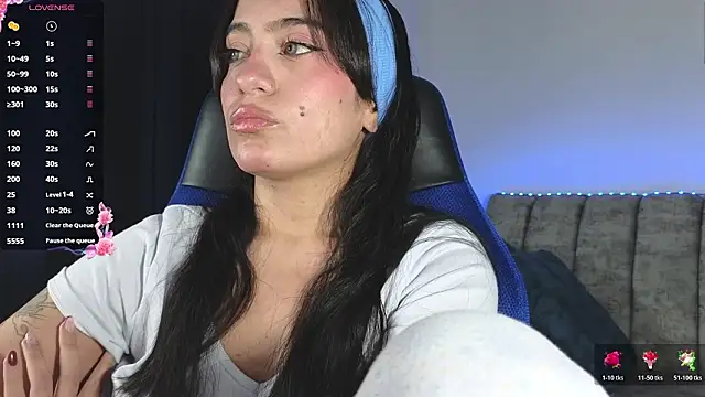 ZaraDames  online show from February 17, 3:47 am