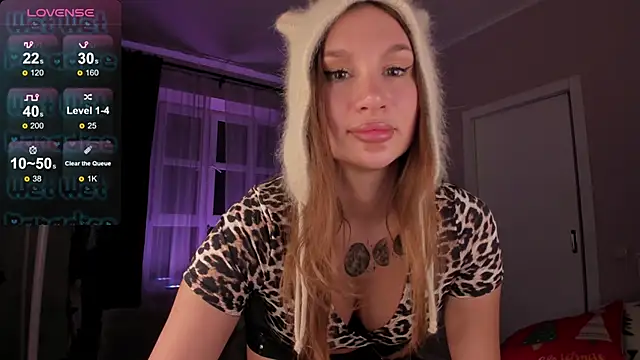 Snapshot of soffi_lav chatting on December 24, 10:28 pm soffi lav online show from December 24, 10:28 pm