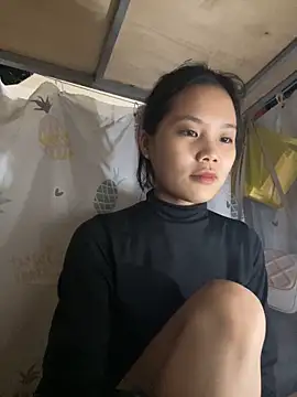 Snapshot of Be-MyMy chatting on February 23, 10:39 am Be-MyMy online show from February 23, 10:39 am