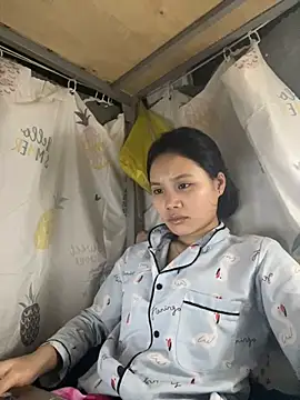 Snapshot of Be-MyMy chatting on March 1, 4:33 pm Be-MyMy online show from March 1, 4:33 pm