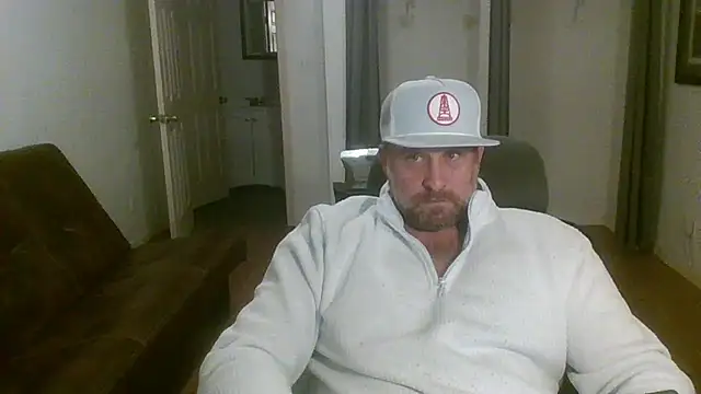 poundyouout69 online show from December 20, 1:34 am