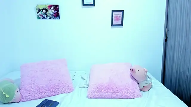 Snapshot of Agataowens chatting on November 6, 1:28 am Agataowens online show from November 6, 1:28 am