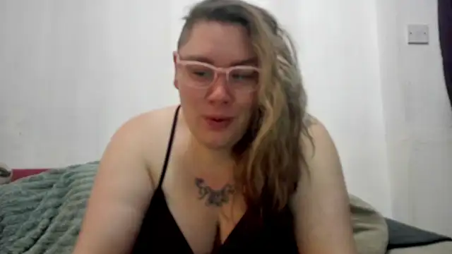 Bustycurves online show from January 15, 2:27 am