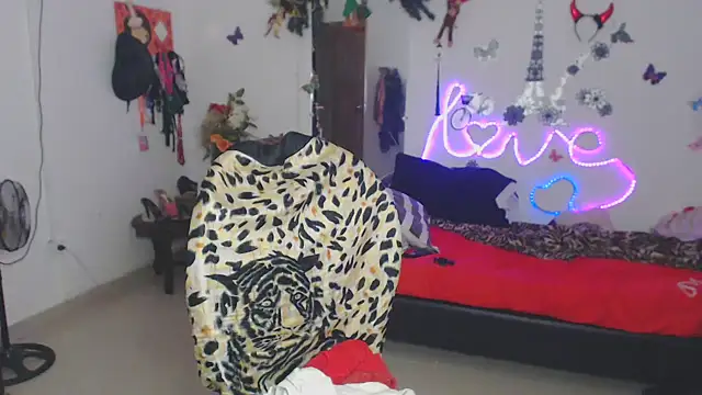 brigitht online show from January 17, 2:29 am