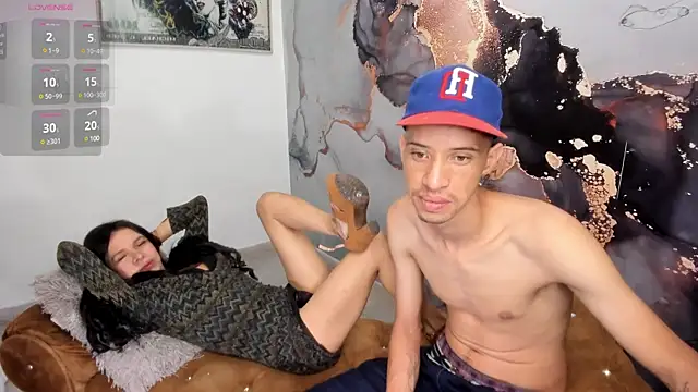 Snapshot of master_and_sumisse chatting on February 1, 8:26 pm master and sumisse online show from February 1, 8:26 pm