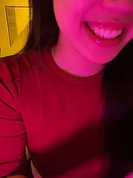 Snapshot of minmin2kk5 chatting on November 5, 1:27 am minmin2kk5 online show from November 5, 1:27 am