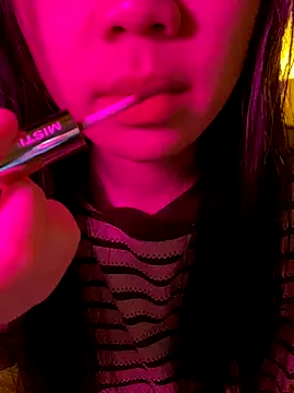 Snapshot of minmin2kk5 chatting on December 1, 5:56 am minmin2kk5 online show from December 1, 5:56 am