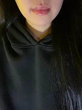 Snapshot of minmin2kk5 chatting on January 14, 3:39 pm minmin2kk5 online show from January 14, 3:39 pm