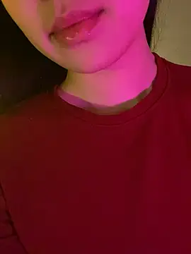 Snapshot of minmin2kk5 chatting on January 18, 1:31 am minmin2kk5 online show from January 18, 1:31 am