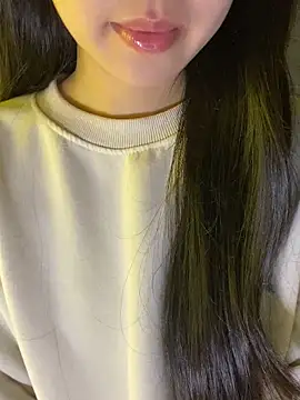 Snapshot of minmin2kk5 chatting on January 19, 6:06 am minmin2kk5 online show from January 19, 6:06 am