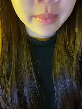 Snapshot of minmin2kk5 chatting on February 9, 2:48 am minmin2kk5 online show from February 9, 2:48 am