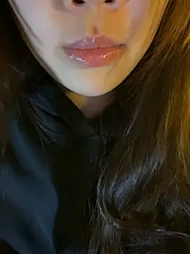 Snapshot of minmin2kk5 chatting on February 9, 3:38 pm minmin2kk5 online show from February 9, 3:38 pm