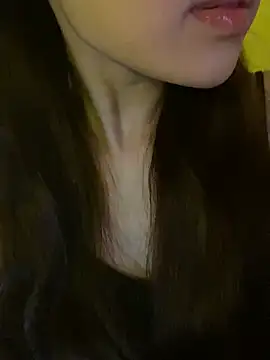 Snapshot of minmin2kk5 chatting on February 15, 3:42 pm minmin2kk5 online show from February 15, 3:42 pm