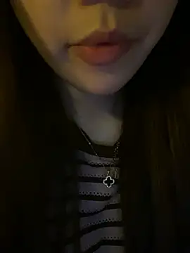 Snapshot of minmin2kk5 chatting on February 23, 4:26 pm minmin2kk5 online show from February 23, 4:26 pm