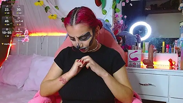 Littlerouse  online show from October 13, 6:35 am