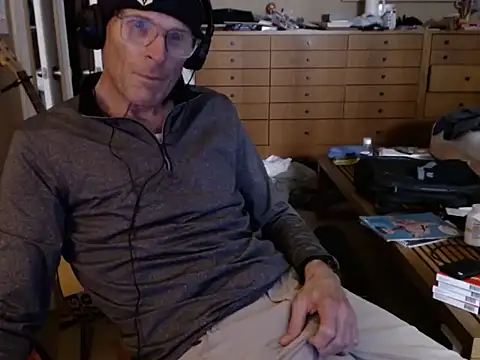 Snapshot of Richard_Dixon chatting on January 5, 8:00 am Richard Dixon online show from January 5, 8:00 am