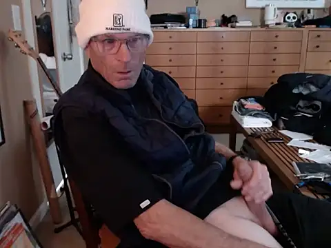Snapshot of Richard_Dixon chatting on February 26, 6:32 pm Richard Dixon online show from February 26, 6:32 pm