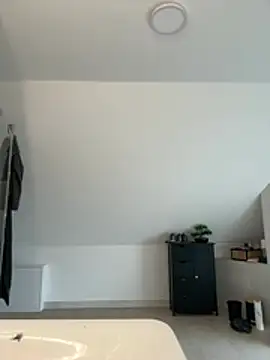 Livewithlucy online show from March 13, 7:15 am