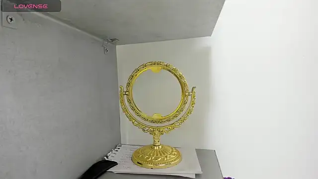 Cherllynn online show from November 10, 3:22 pm