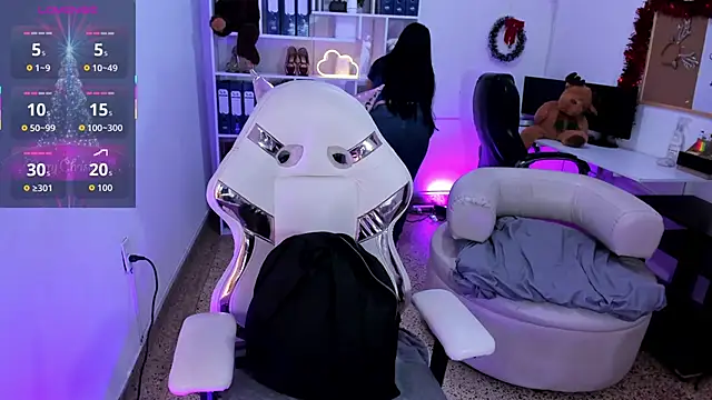 Snapshot of katya_nt chatting on December 16, 6:24 pm katya nt online show from December 16, 6:24 pm