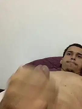 predador762 online show from November 25, 10:10 pm