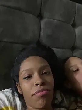 Snapshot of Crystal_florez24 chatting on February 22, 3:23 am Crystal florez24 online show from February 22, 3:23 am