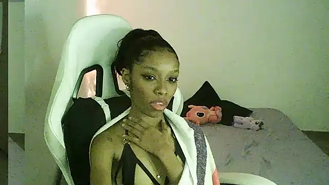 Snapshot of Crystal_florez24 chatting on September 22, 4:25 am Crystal florez24 online show from September 22, 4:25 am